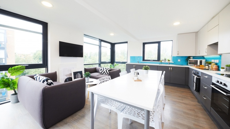 Riverside Way Shared Kitchen and Lounge