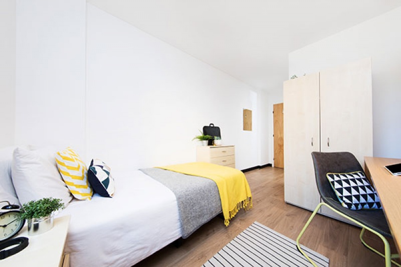 Ensuite