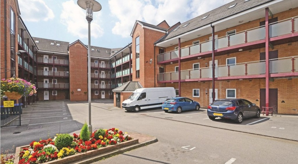 99  Apartments for sale newcastle under lyme for Design Ideas