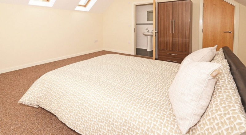 Hassells Bridge Apartments, Newcastle-Under-Lyme