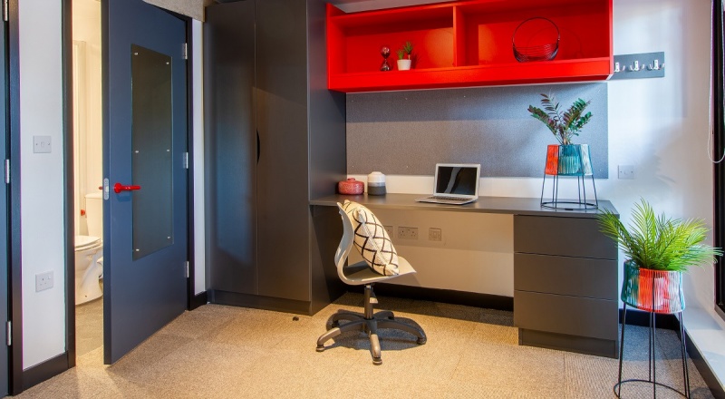 study desk at Béton House