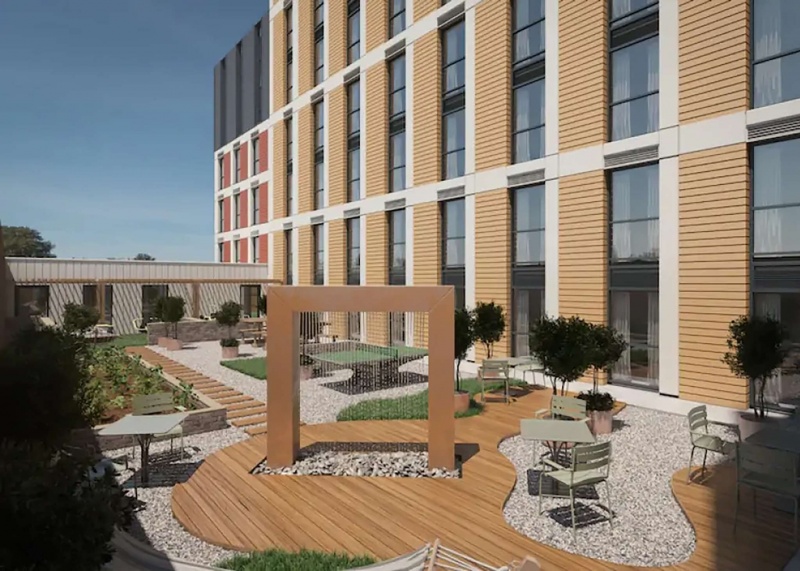 Serene Zen garden at The Edge, providing a peaceful outdoor space for relaxation and mindfulness.