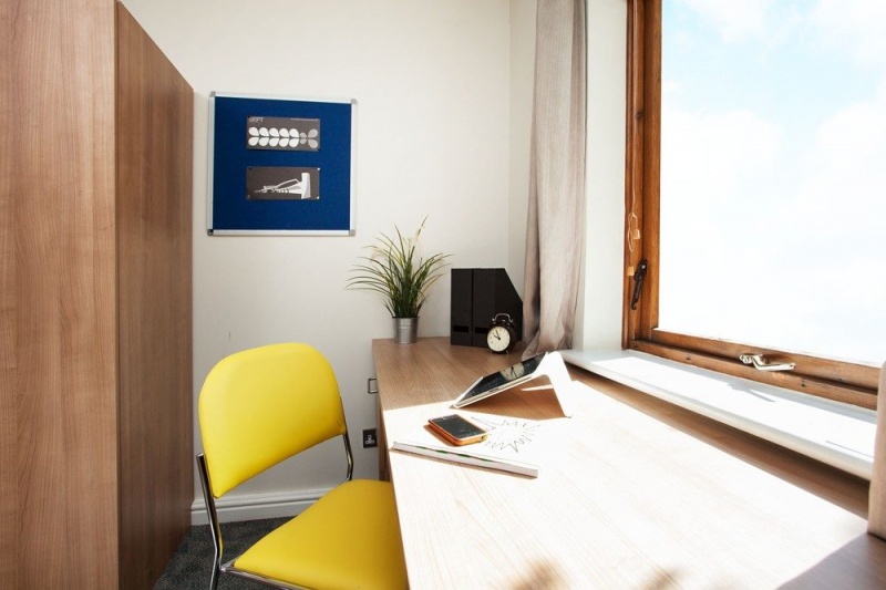 Shared Flat Desk