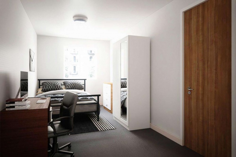 bright non ensuite at Moss Court 