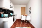 share space at Moss Court  non ensuite rooms