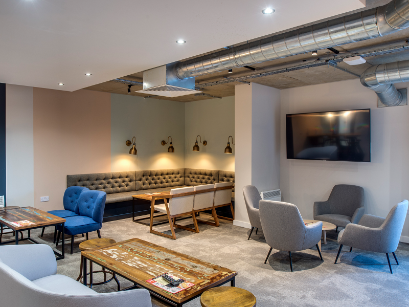 social spaces for students Stirling - Riverside Quay
