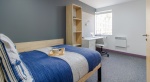 Bright ensuite room at Westwood Student Mews
