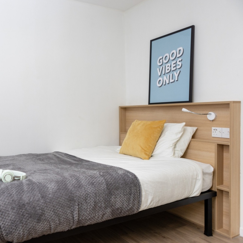 Lyme Regis House Cluster Bedroom