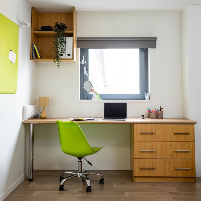 Lyme Regis House Cluster Bedroom Desk